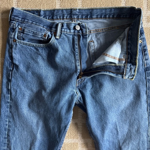 Levi’s 505 Regular Fit Straight Leg Blue Denim Jeans Zip Fly Medium Wash 36x29 - Picture 7 of 8